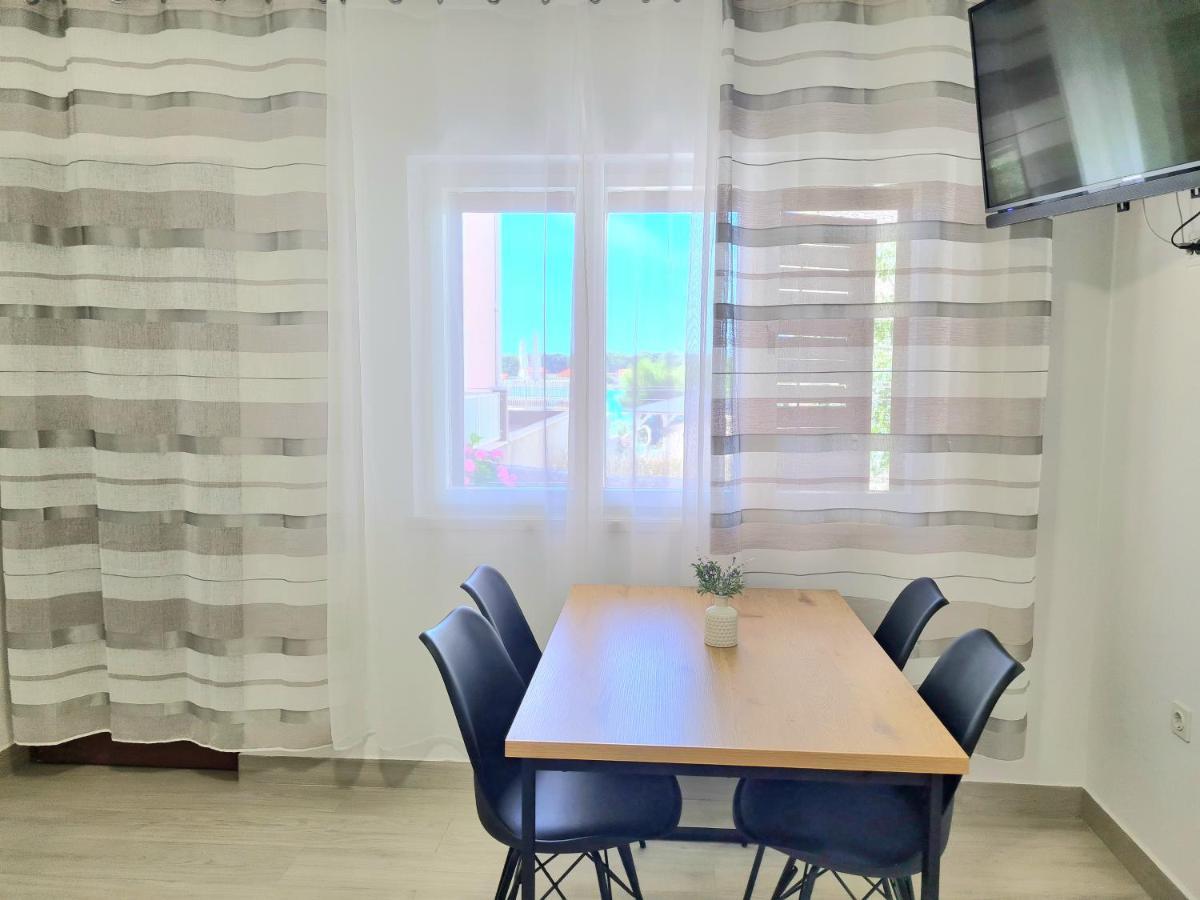 Apartment Ivana Brodarica  Exteriér fotografie