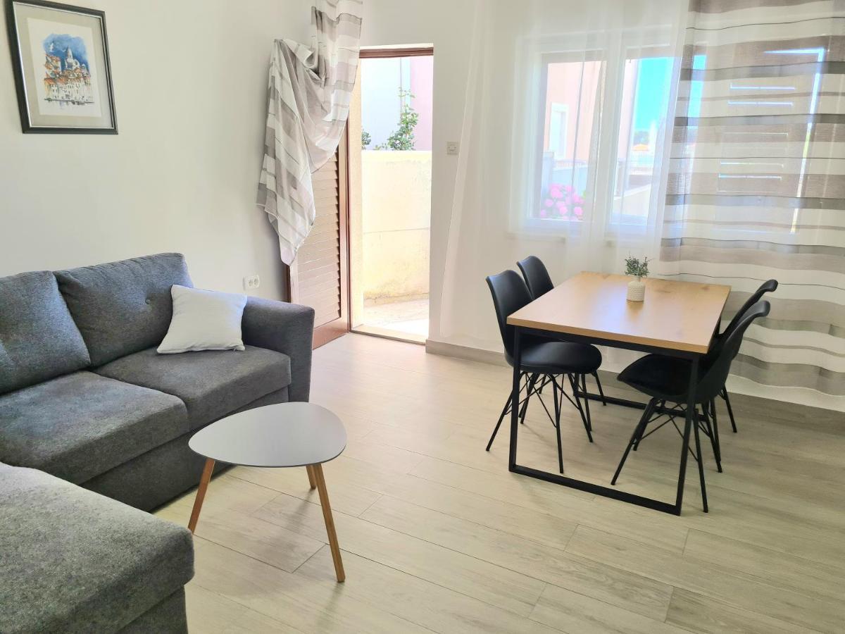 Apartment Ivana Brodarica  Exteriér fotografie